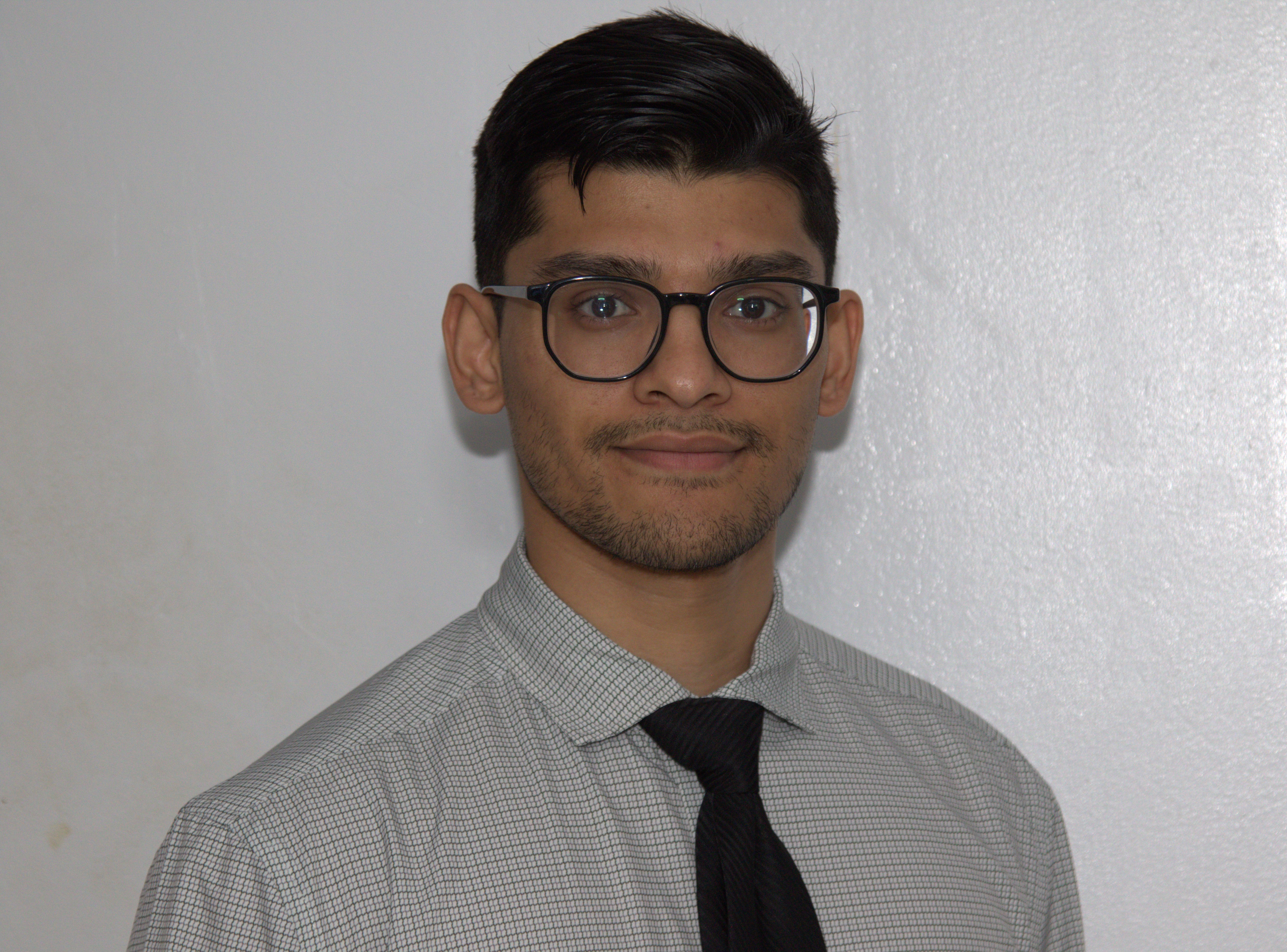 Samar Gill Headshot